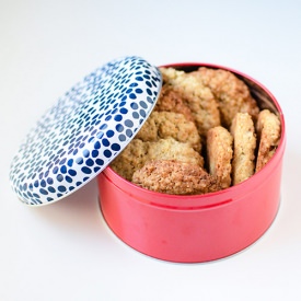 Oatmeal Cookies with Dried Apricots