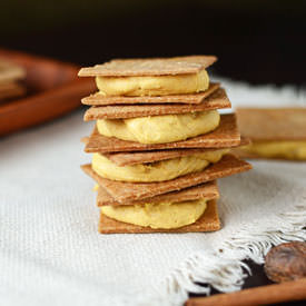 No-Bake Pumpkin Cheesecake Sandwich