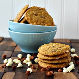 Cinnamon Chip Pumpkin Cookies