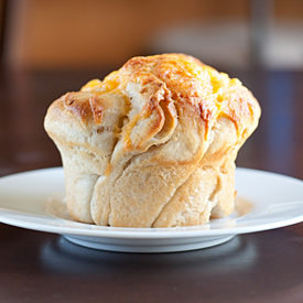 Garlic Cheddar Pull-Apart Bread