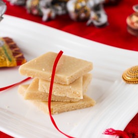 Kaju Katli (Cashew Fudge)
