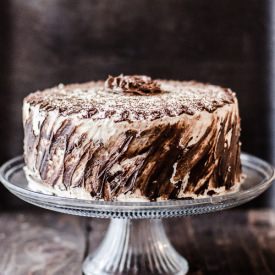 Vanilla and Chocolate Cake