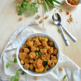 Soya Chunk and Mixed Veggie Curry