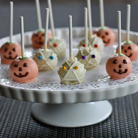 Pumpkin Cake Pops