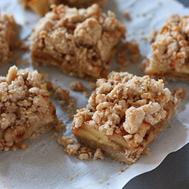 Apple Crumble Bars