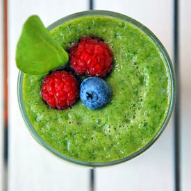 Spinach and Fruit Smoothie