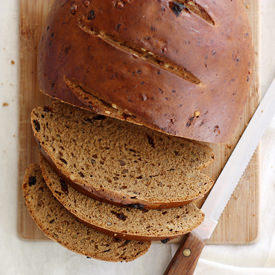 Raisin-Walnut Pumpernickle Bread
