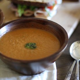 Crock Pot Tomato Basil Soup