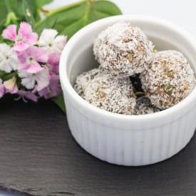 Fig Energy Balls with Fresh Figs