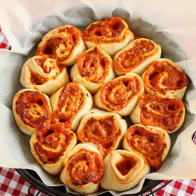 Lunchbox Pizza Pinwheels