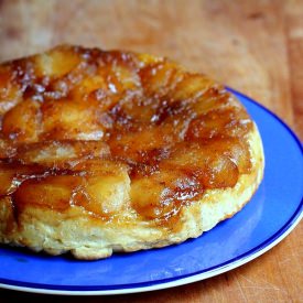 Tarte tatin with Danish pastry
