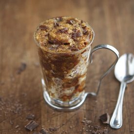 1-Minute Choc Chip Cookie in a Mug