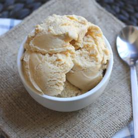 Homemade Pumpkin Ice Cream