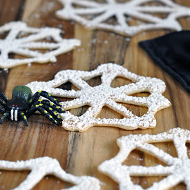 Halloween Cobweb Cookies