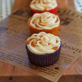 Salted Caramel Banana Cupcakes