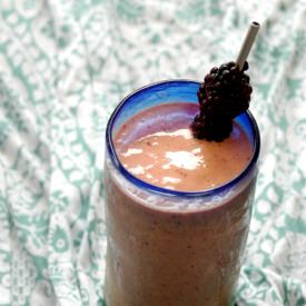 Pink Mango Chia Smoothie