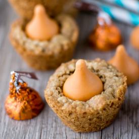 Pumpkin Spice Oatmeal Cookie Cups