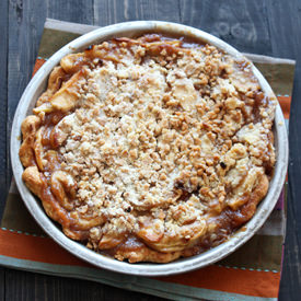 Caramel Apple Streusel Pie