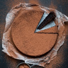 Chocolate oil cake