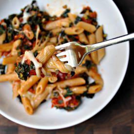 Penne w/ Tomatoes Kale & Mozzarella