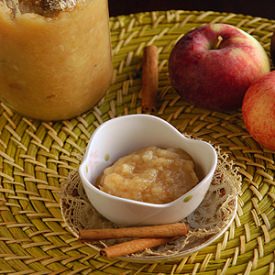 Homemade Cinnamon Applesauce