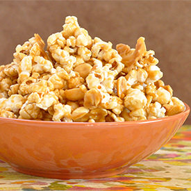 Caramel Popcorn with Peanuts