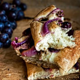 Grape and Onion Bread