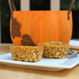 Baked Pumpkin Oatmeal Muffins