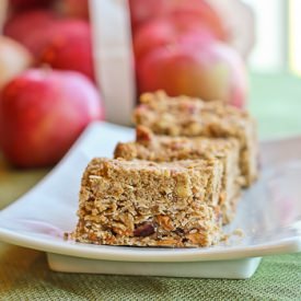 Streuseled Apple Oat Bars