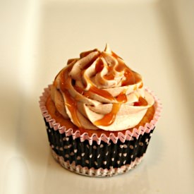 Super Simple Caramel Apple Cupcakes