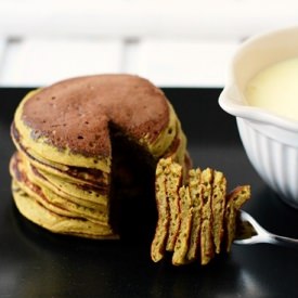 Matcha-Banana-Pancakes