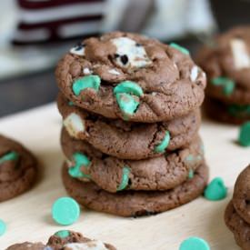 Mint Cookies ‘n Cream Pudding Cookies