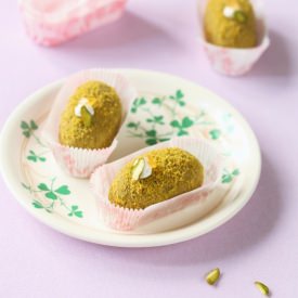 Pistachio Sweet Balls