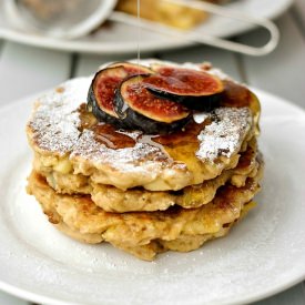 Apple and Greek Yogurt Pancakes