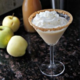 Caramel Apple Cheesecaketini