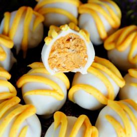 Easy Pumpkin Pie Truffles