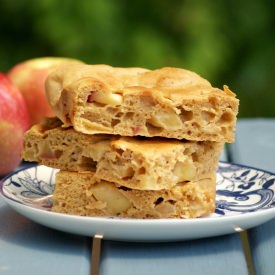 Healthy Apple Almond Cake