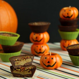 Healthy Peanut Butter Cups (Vegan)