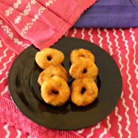 Medhu Vada