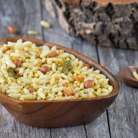 Kara Pori (Spicy Puffed Rice)