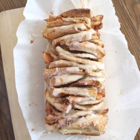 Apple Pie Pull Apart Bread