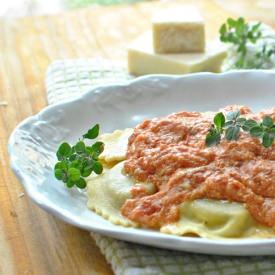 Crab Ravioli w Tomato Vodka Sauce