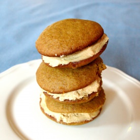 Peanut & Apple Butter Whoopie Pies