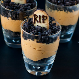 Pumpkin Dirt Pudding Graveyards