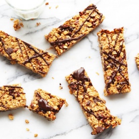 Chocolate Banana Granola Bars
