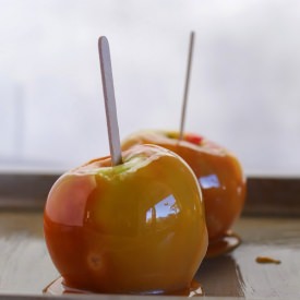 Vanilla Caramel Apples