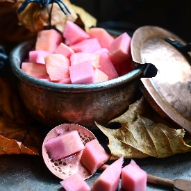 Pink Pickled Turnips