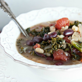 Healthy 2 Bean Kale Soup