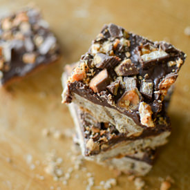 Halloween Candy Cookie Bars