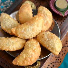 Sooji Gujiya | Karanji Recipe